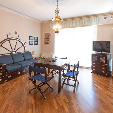 Rapallo Comodo Appartamento Signorile A Due Passi Dal Mare Con Posto Auto ภายนอก รูปภาพ