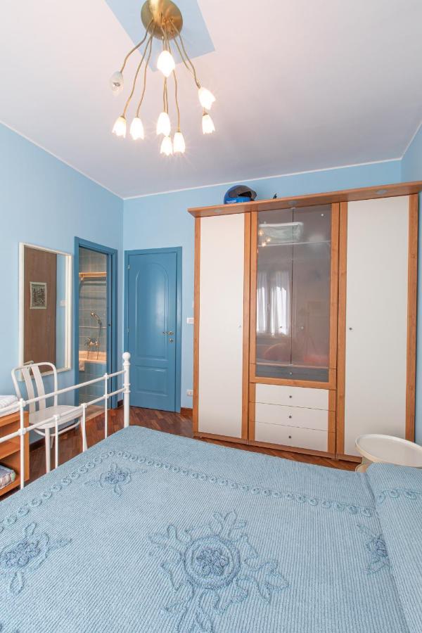 Rapallo Comodo Appartamento Signorile A Due Passi Dal Mare Con Posto Auto ภายนอก รูปภาพ