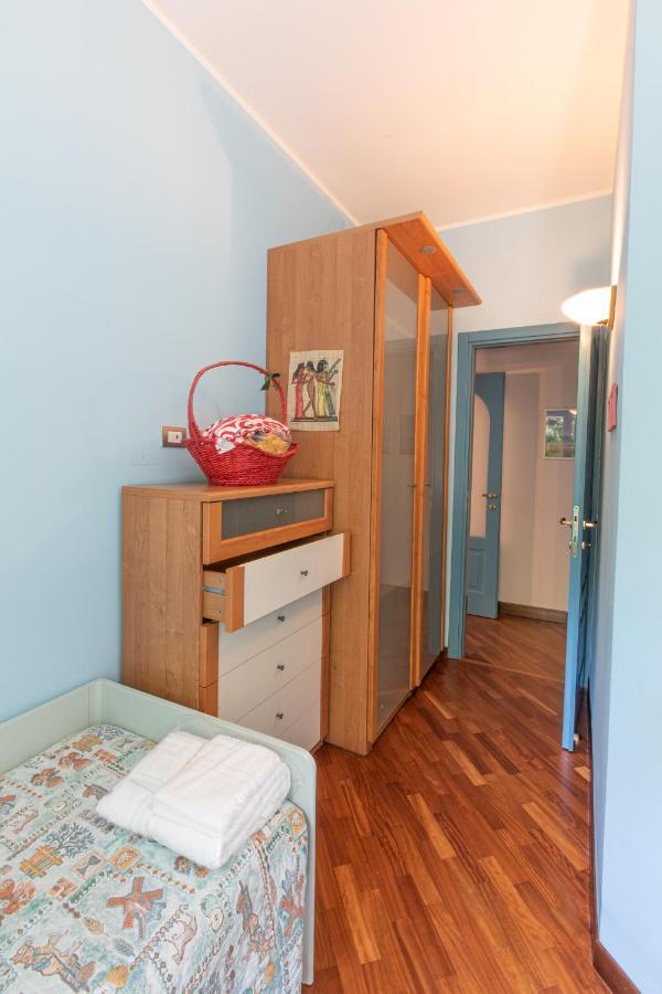 Rapallo Comodo Appartamento Signorile A Due Passi Dal Mare Con Posto Auto ภายนอก รูปภาพ